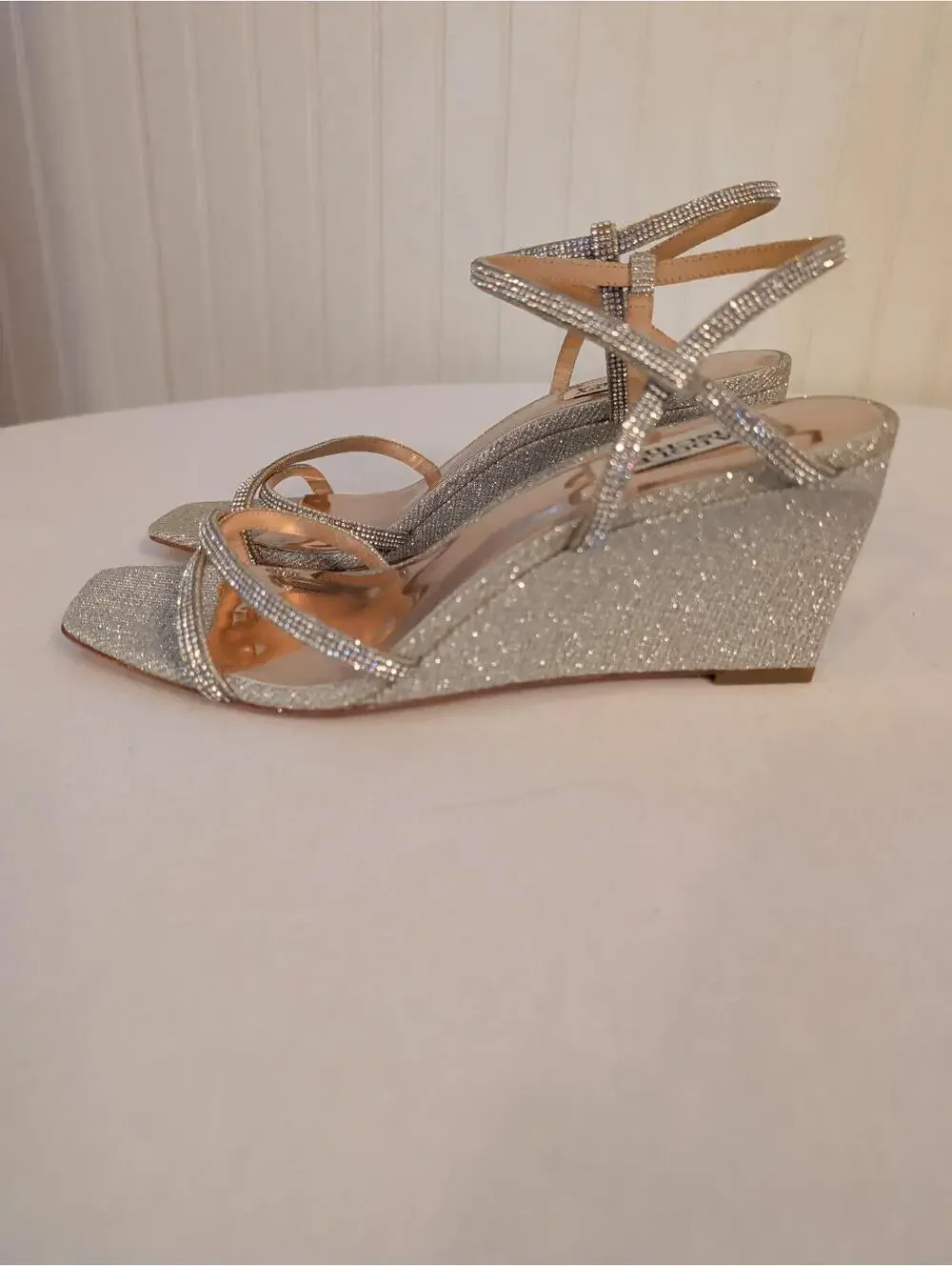 Badgley Mischka Silver Glitter Bridal Sparkle  Wedge Sandals 8.5